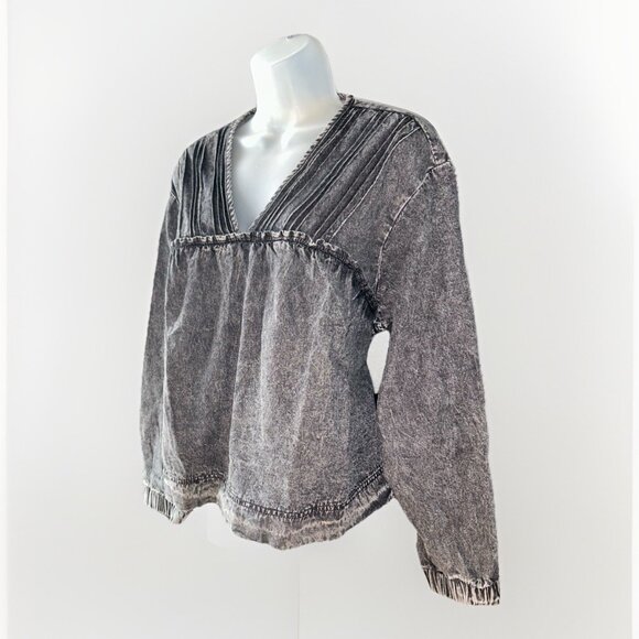 NEW Savanna Jane Western Denim V-Neck Top Women Size Med Long Sleeve Rustic Boho - Picture 3 of 10